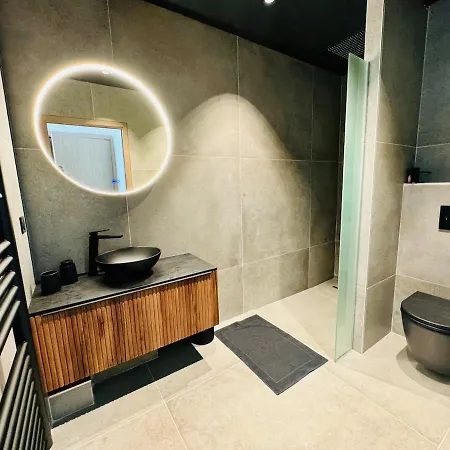Vue Mer, Piscine, 150m De La Plage, Appartement