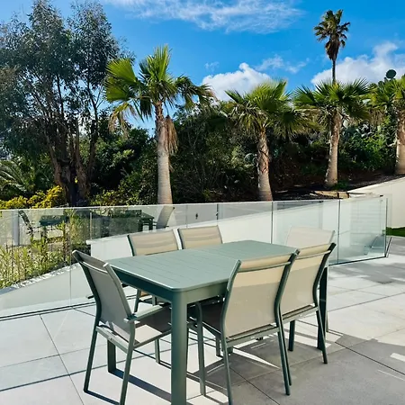 Vue Mer, Piscine, 150m De La Plage, 雷以桑布尔